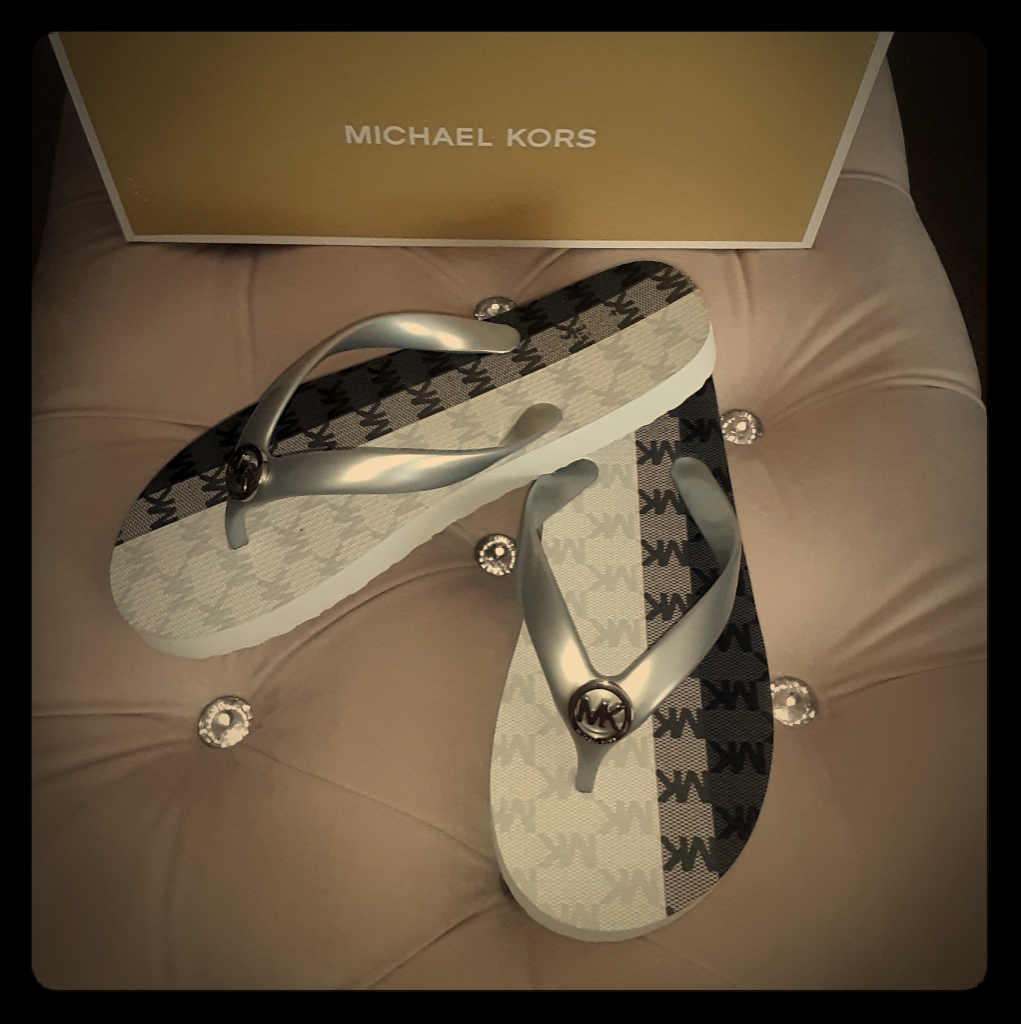Mk Flip Flop Pvc Jat Set Sandals Brand New
